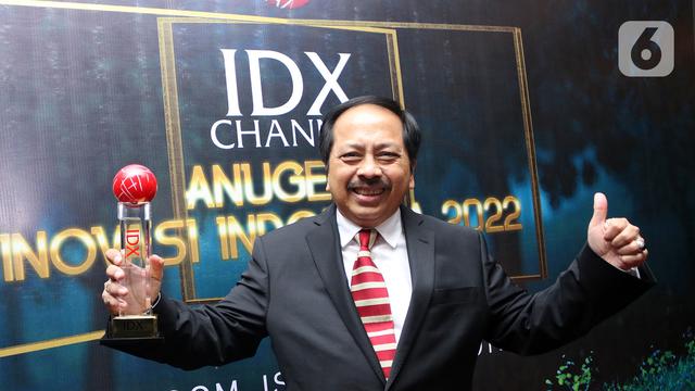 Tiga Kali Juara, Smartfren Sabet Penghargaan IDX Channel Anugerah Inovasi Indonesia 2022