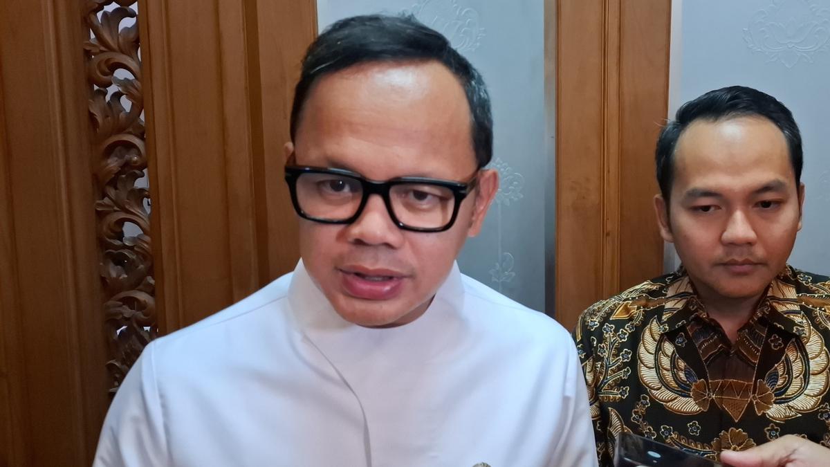 Purbaya Soroti Ada Dana Ratusan Triliun Mengendap, Wamendagri Minta Ini ke Pemerintah Daerah