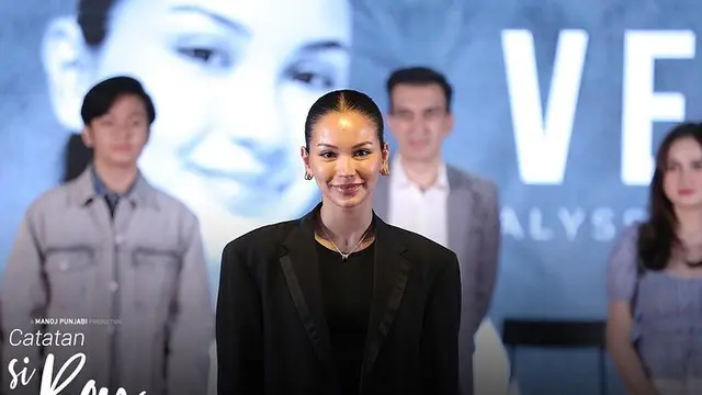 Dibintangi Angga Yunanda dan Syifa Hadju, Ini 7 Potret Pemain Film Catatan Si Boy