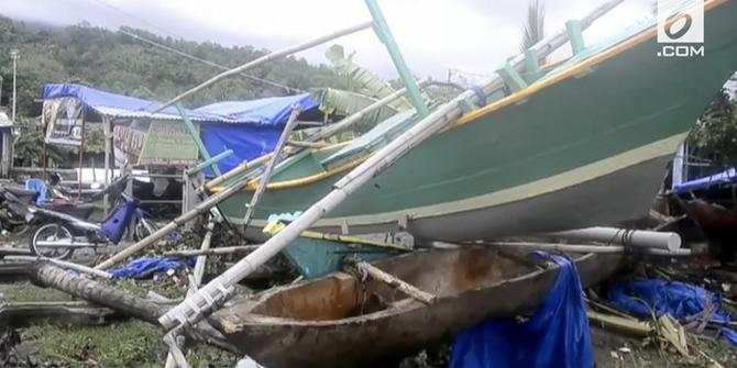 VIDEO: Sejumlah Desa Porak Poranda Diterjang Tsunami di Lampung