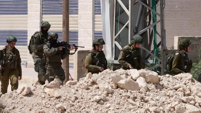 Lagi, Israel Usir Warga Palestina dari Kamp Pengungsi Tulkarem di Tepi Barat