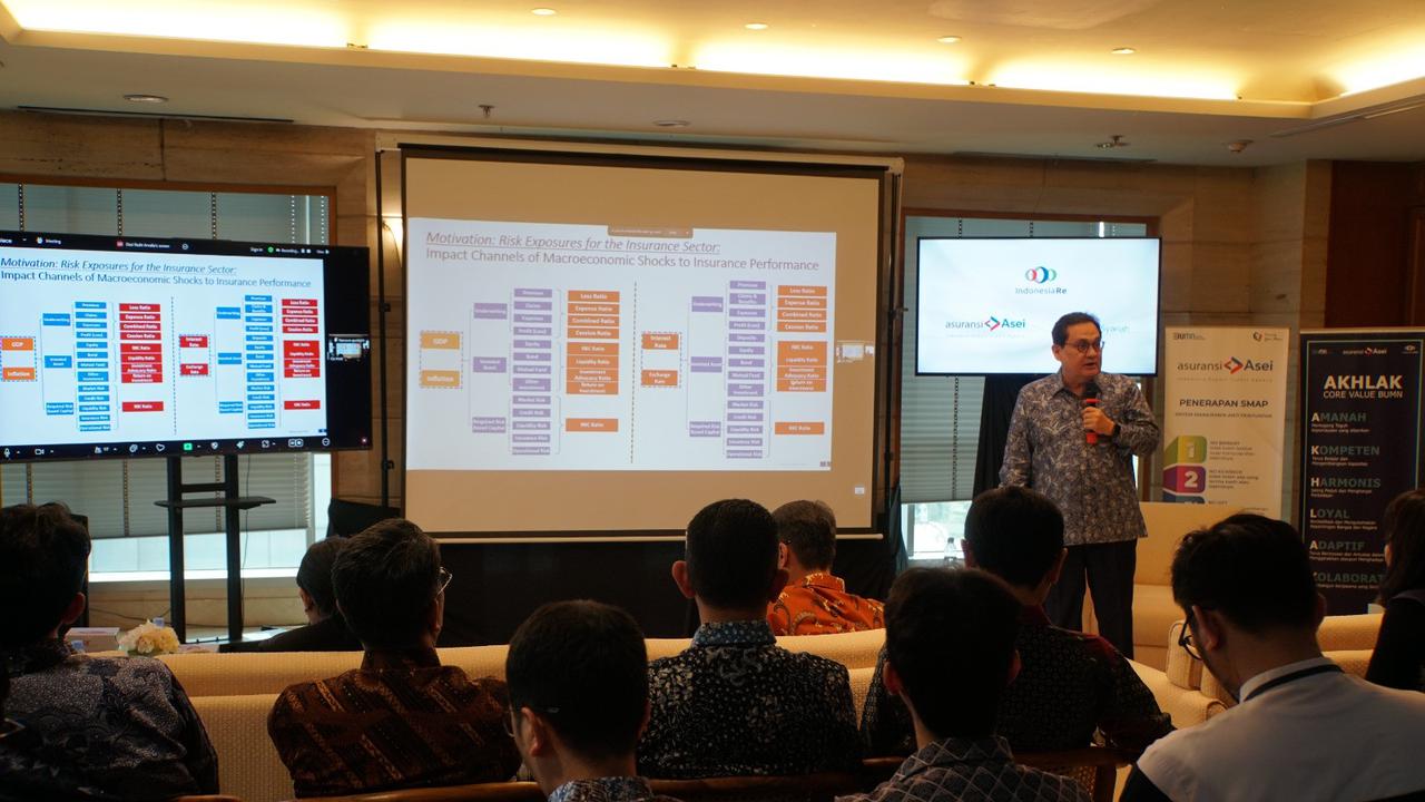 Komisaris Independen Indonesia Re, Reza Y. Siregar (Istimewa)