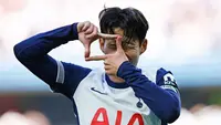 Selebrasi khas Son Heung-min yang akan selalu dirindukan fans Tottenham Hotspur. (AFP/Benyamin Cremel)