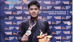 Syabda Perkasa Belawa dikabarkan meninggal dunia karena kecelakaan dalam perjalanan ziarah ke makam sang nenek. (Foto: Instagram @syabdaperkasa)