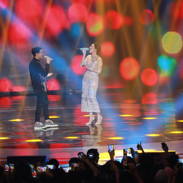 Lirik Lagu Duet Afgan Feat Raisa Percayalah News Entertainment Fimela Com chorus d bm selamanya kita akan bersama g f#m melewati segalanya em bm yang dapat pisahkan kita berdua g selamanya kita akan chorus overtone d# cm ho wo. lirik lagu duet afgan feat raisa