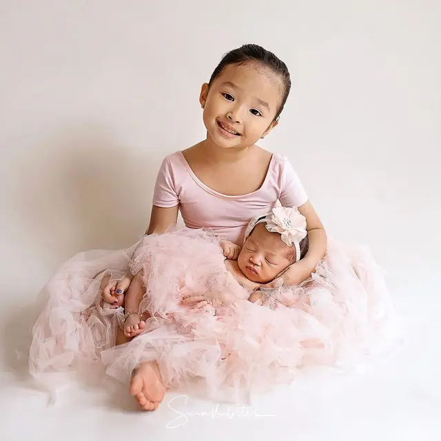 5 Potret Anak Ruben Onsu, Thalia dan Thania dengan Konsep Disney