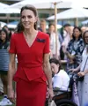 Princess of Wales hadir di Royal Box Wimbledon 2026 dalam gaun merah Roland Mouret, dilengkapi tas Tusting, pumps Gianvito Rossi, serta perhiasan ruby (Photo by Andrew Matthews / POOL / AFP)