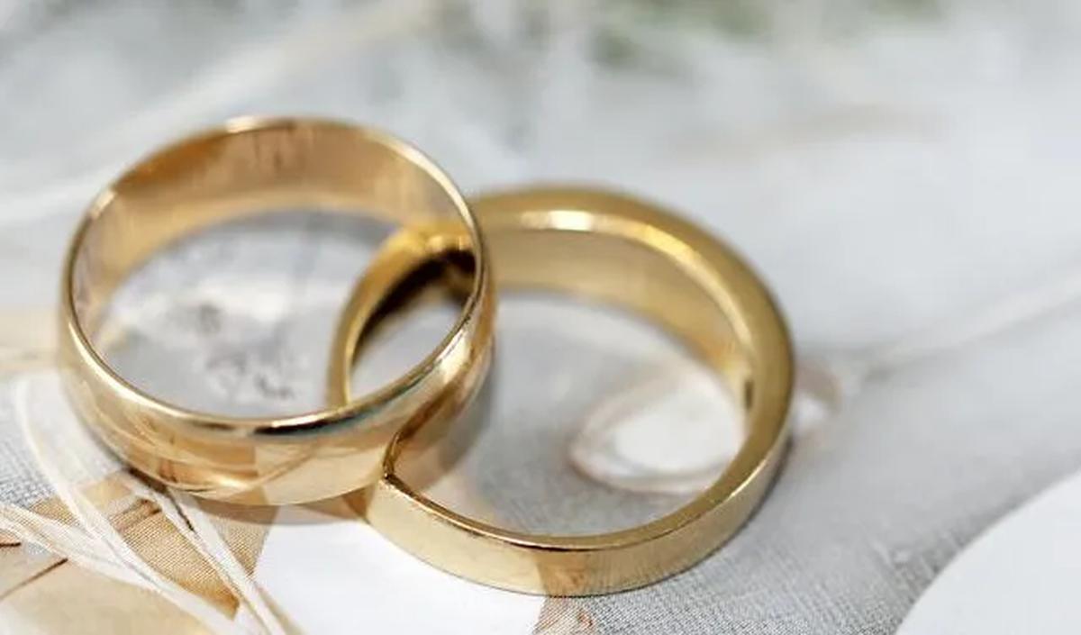 Iptu Benny menjelaskan berdasarkan Undang-Undang Perkawinan, dijelaskan bahwa perkawinan itu sah apabila dilakukan menurut masing-masing agama dan kepercayaan calon pengantin.