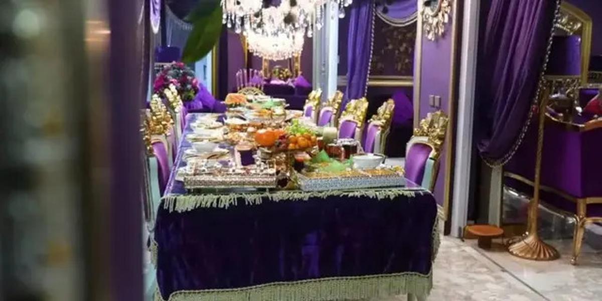9 Potret Dapur di Rumah Mama Ala ibu Tasya dan Tasyi, Modelnya Nyentrik dan Serba Ungu