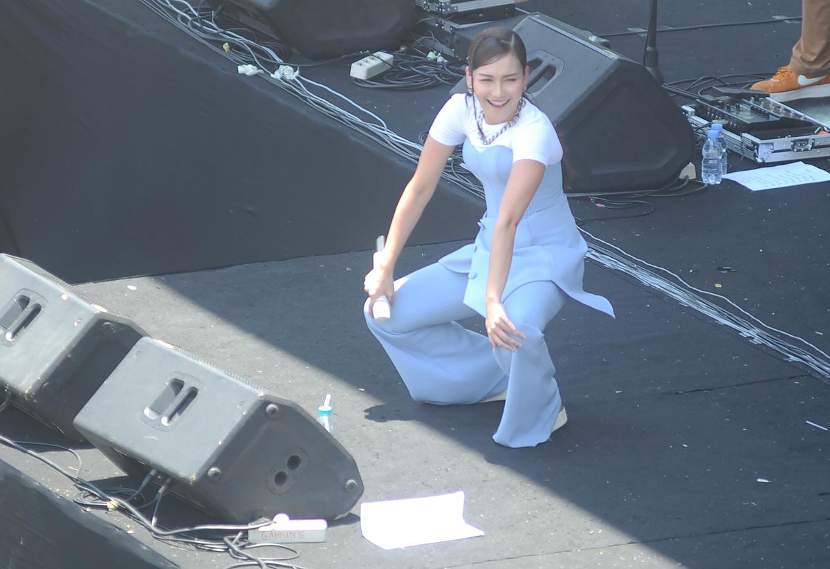 Ayu Ting Ting ramaikan pesta rakyat Prabowo-Gibran