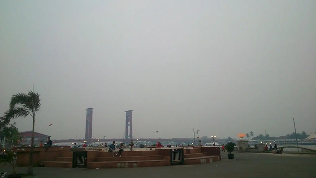 Jembatan Ampera