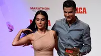 Georgina Rodriguez saat mendampingi Cristiano Ronaldo dalam acara Penghargaan MARCA Leyenda di Madrid pada Juli 2019. (AFP/Javier Soriano)