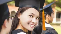 Langkah Persiapkan Anak Kuliah S1 di Luar Negeri, Salah Satunya Pilih Tabungan yang Tepat!