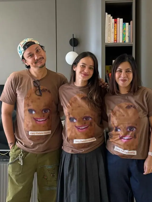 Keseruan Ulang Tahun Enzy Storia Ke-32. [@enzystoria]