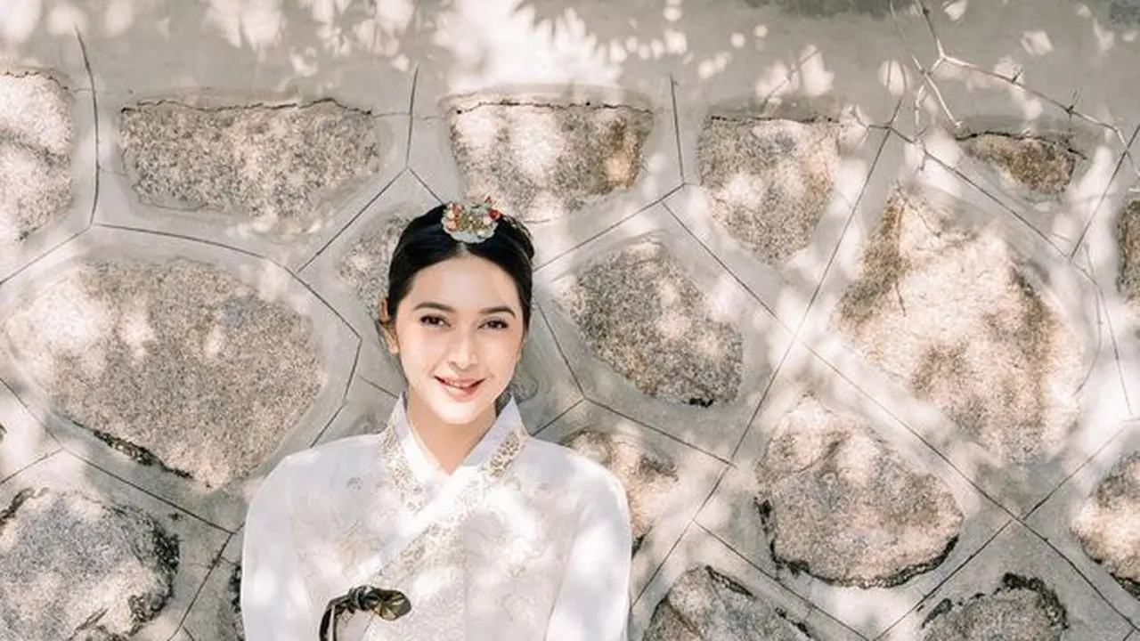 Pesona Cantiknya Seleb Indo Pakai Hanbok Korea (Instagram/ nsyakieb85)