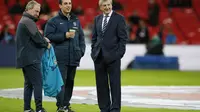 Ferguson Percaya Neville Sukses di Valencia