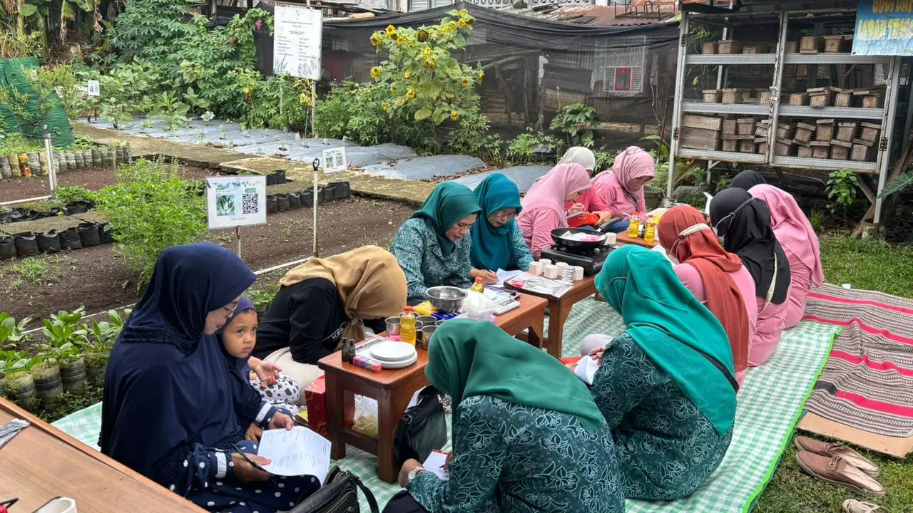 BRI Peduli Latih Warga Bogor Ubah Minyak Jelantah jadi Sabun, Dorong Ekonomi dan Jaga Lingkungan