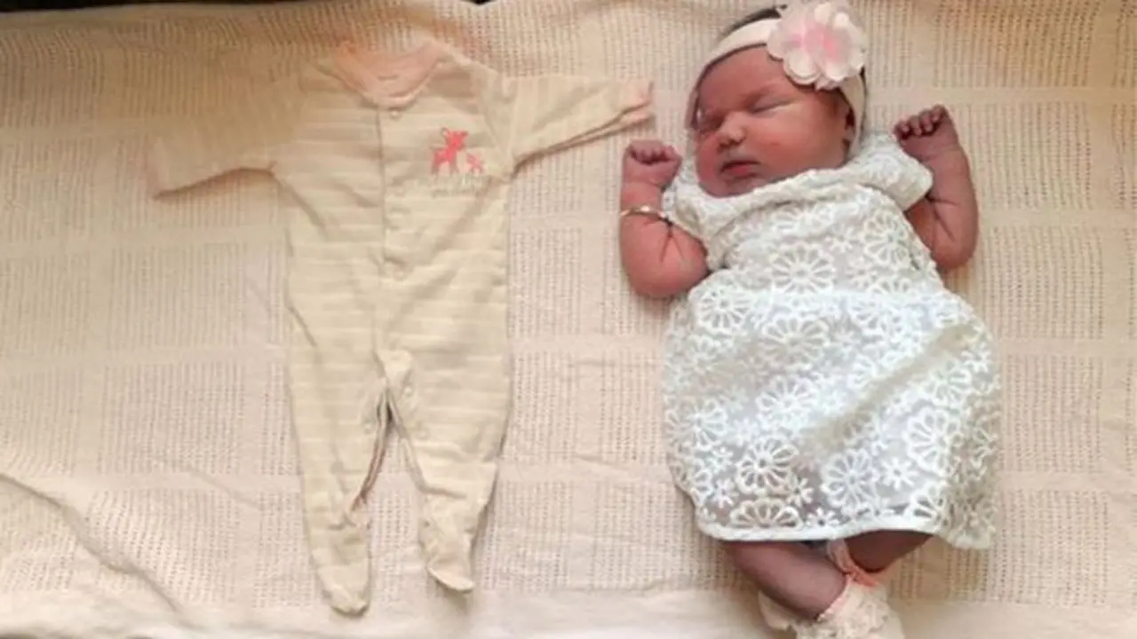  Ajaib, Ibu Melahirkan Bayi Besar Secara Normal