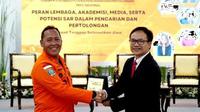 PT Freeport Indonesia menerima penghargaan Search and Rescue (SAR) Award dari Badan Nasional Pencarian dan Pertolongan (Basarnas) atas dukungan perusahaan terhadap upaya penyelenggaraan operasi pencarian dan pertolongan di Indonesia. (Dok PTFI)