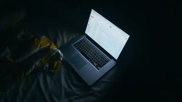 Penyebab Baterai Laptop Cepat Bocor