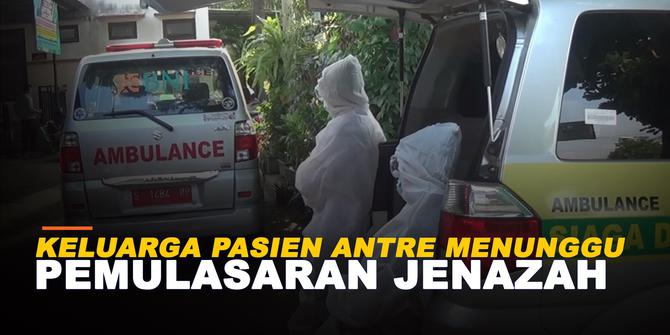 VIDEO: Warga Antre Menunggu Pemulasaran Jenazah Covid-19