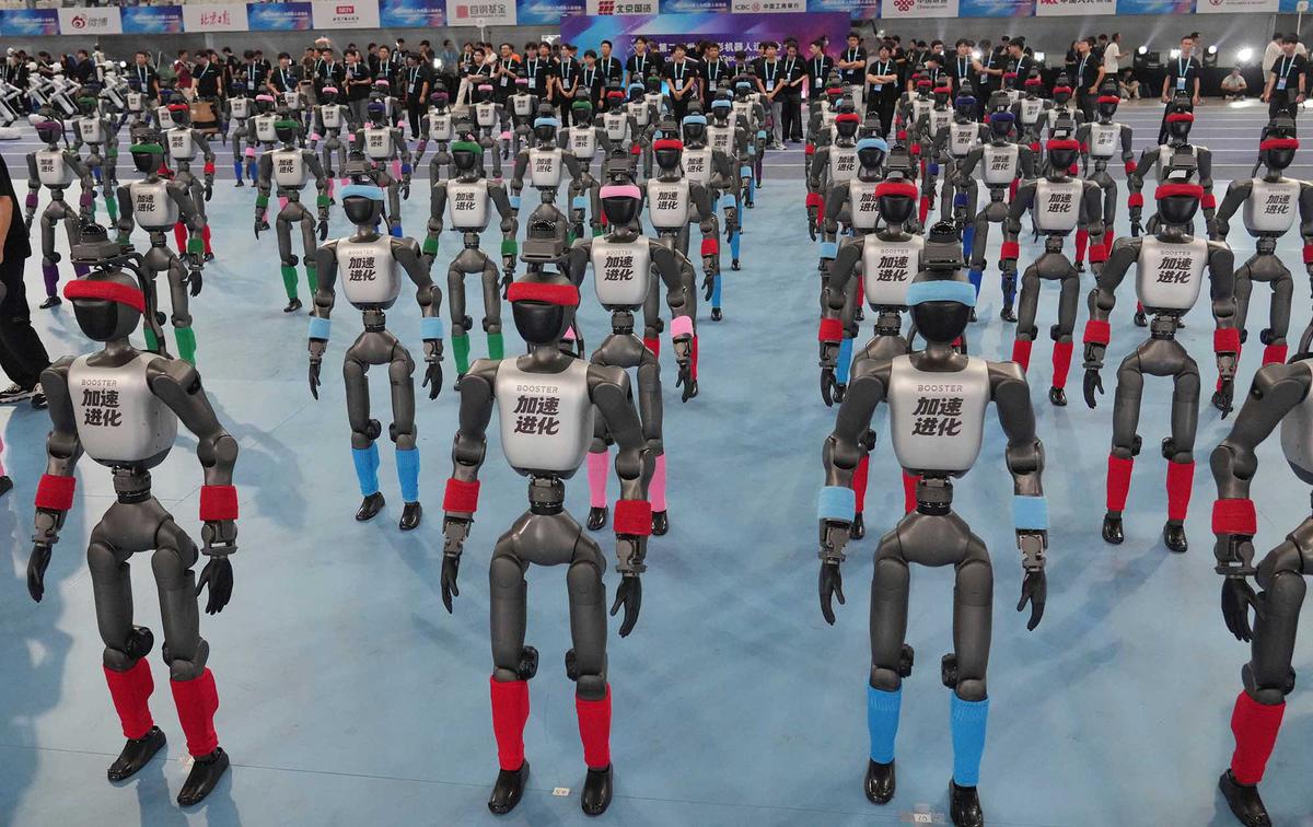 2.056 Robot Humanoid Ikuti Kompetisi di China
