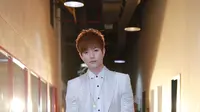Sempat Takut, Lee Jeong Hoon Senang Bisa Masuk Masjid