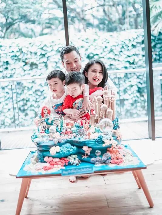 Ultah Sandra Dewi ke-39 (Instagram/sandradewi88)