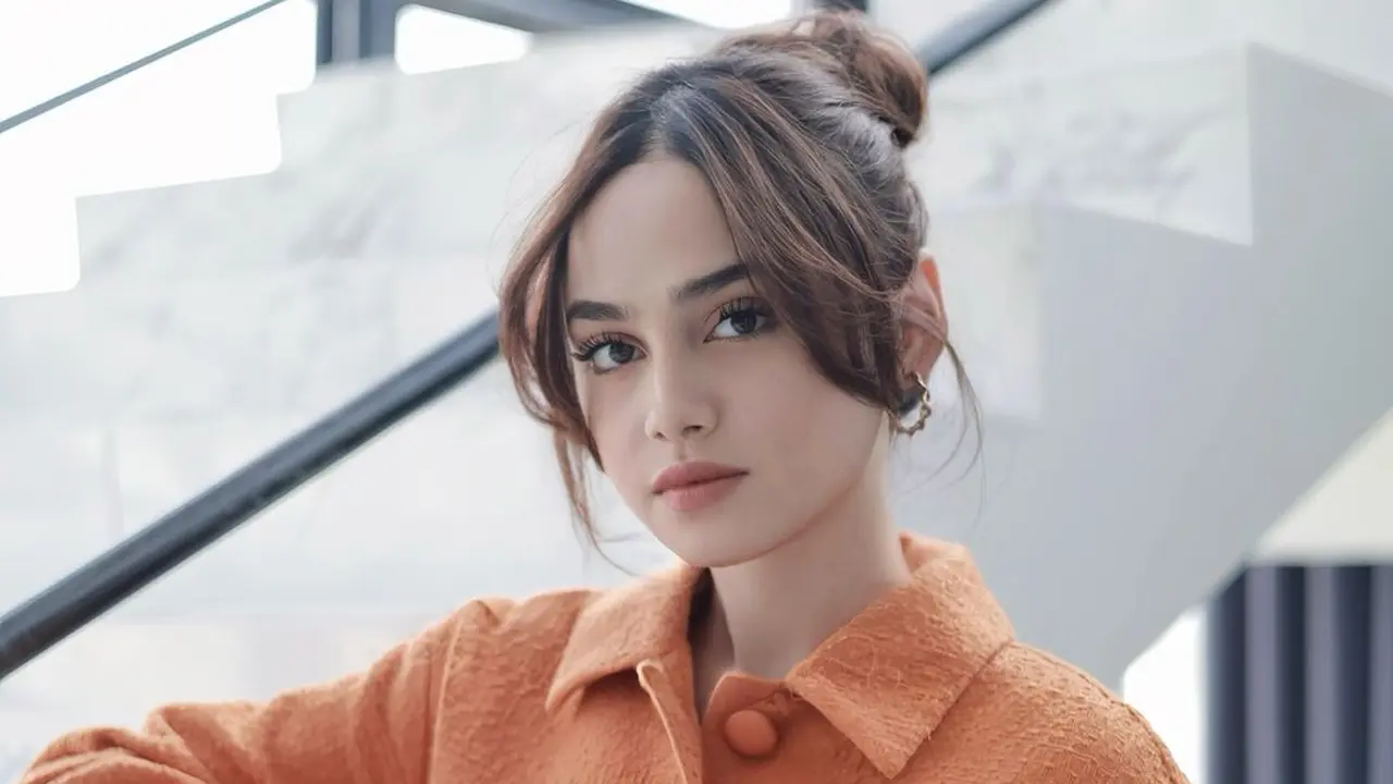 Syifa Hadju