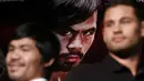 Petinju Filipina, Manny Pacquiao, akan mempertahankan gelar kelas welter WBO melawan Chris Algieri (AS) pada 22 November mendatang, (26/8/2014). (REUTERS/Carlos Barria)