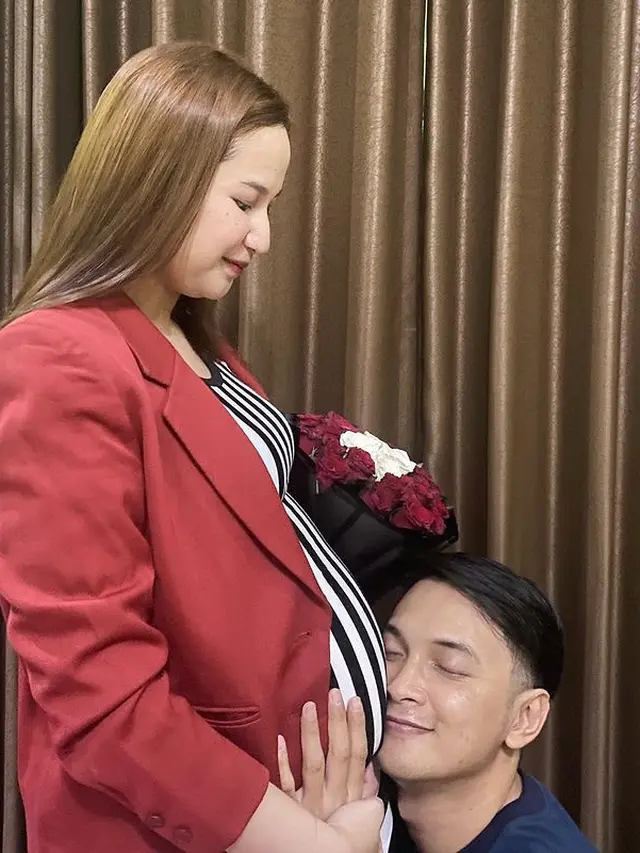 Potret Reiner Manopo dan Adisty Juniar Umumkan Kehamilan, Masuki Trimester Ketiga