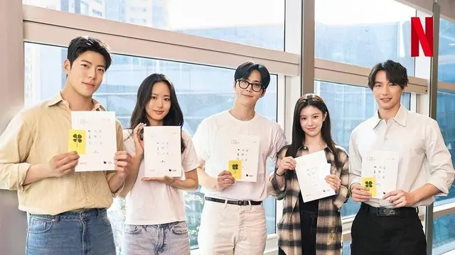 cast can this love be translated?
