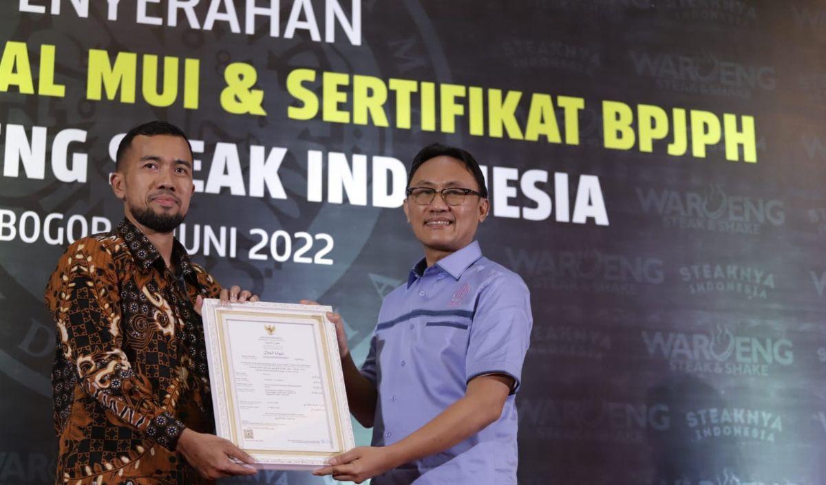 "Resto resto supaya bisa lebih hati hati dan lebih waspada dan selektif mencermati," kata Aqil di resto kawasan Jakarta Timur, Kamis (28/7).