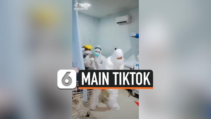 VIDEO: Viral, Petugas Medis Corona Main TikTok untuk Usir Penat - Liputan6.com