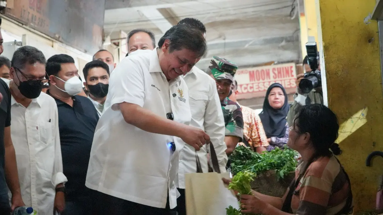 Menteri Koordinator Bidang Perekonomian Airlangga Hartarto melakukan kunjungan kerja ke Kota Medan pada Sabtu (24/12/2022). (Dok Kemenko Perekonomian)