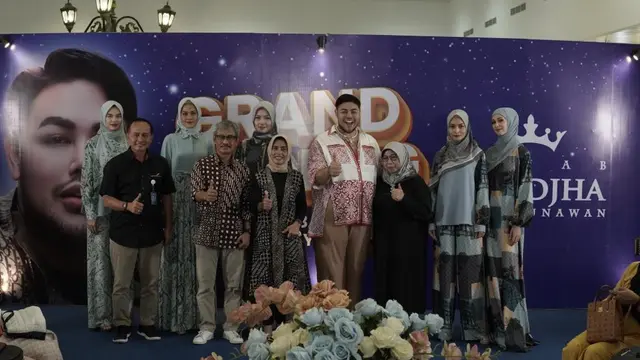 Ivan Gunawan buka store Mandjha Hijab di Yogyakarta