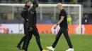 Sedangkan Milan masih harus mengejar agregat di tempat yang sama pekan depan.