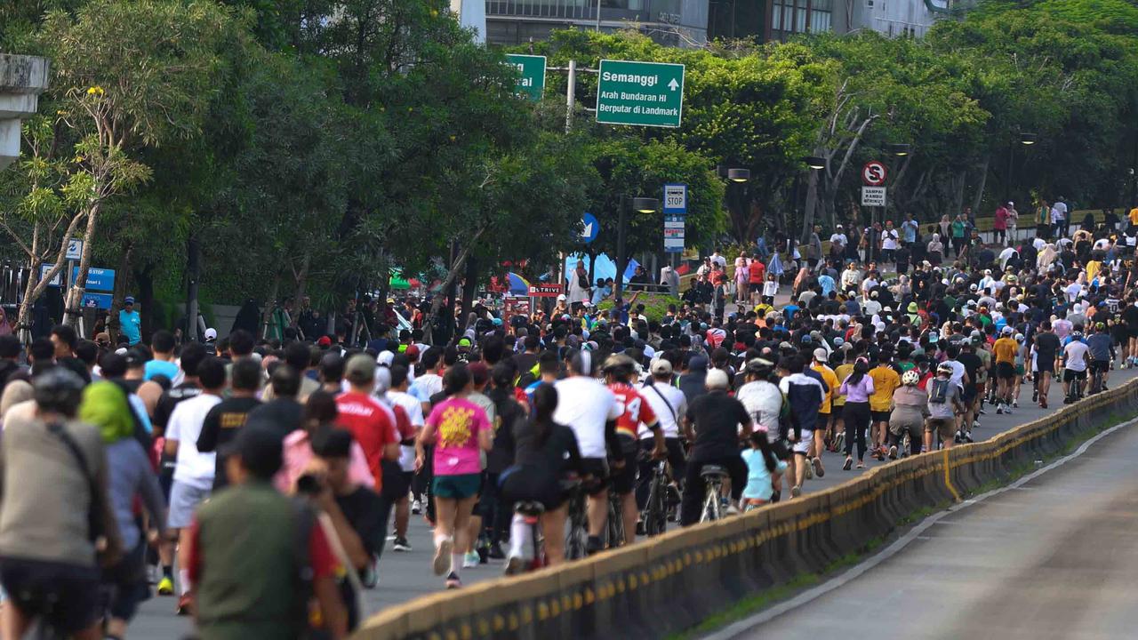 FOTO: CFD Jakarta Kembali Bergairah, Warga Sesalkan Aksi Demonstrasi Anarkis