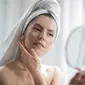 Berikut adalah tips untuk menerapkan skincare minimalism. (Foto: Pexels.com/Andrea Piacquadio)