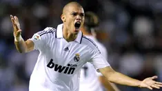 Real Madrid's player Portuguese Kleper Laveran "Pepe" reacts during their Spanish first league football match against Deportivo Coruna at the Riazor Stadium in Coruna, on August 31, 2008. AFP PHOTO / MIGUEL RIOPA