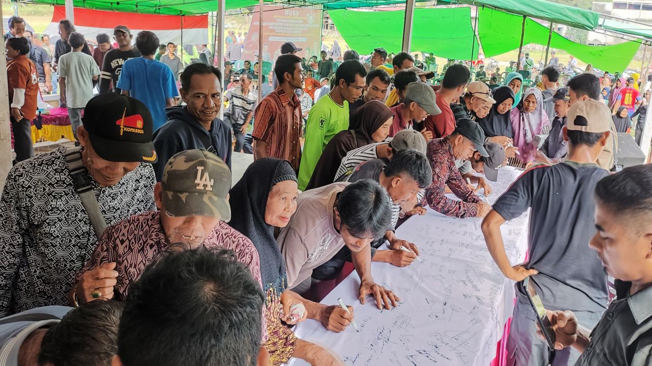 Babak Baru Perjuangan Tanah Rakyat: Warga Teluk Bayur dan Pelanjau Jaya Serahkan Kuasa Hukum ke DPP ARUN