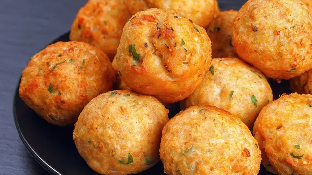 Ilustrasi Bakso Goreng (sumber: iStockphoto)
