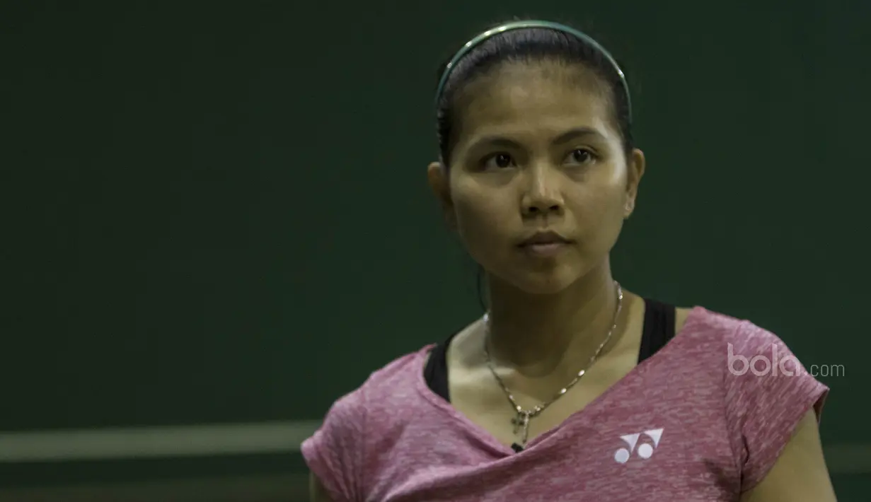 Pebulutangkis ganda putri Indonesia, Greysia Polii, usai latihan jelang Indonesia Open 2017 di Pelatnas PBSI Cipayung, Jakarta, Selasa (6/6/2017). (Bola.com/Vitalis Yogi Trisna)