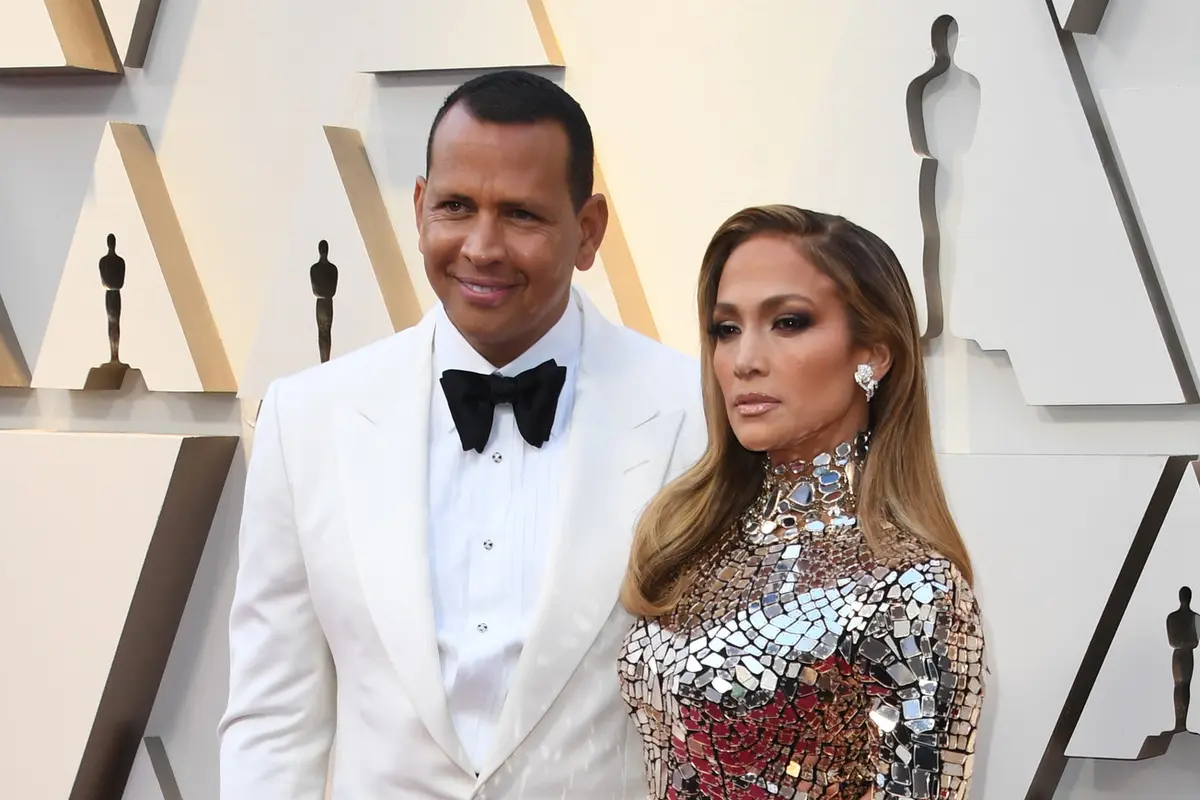 [Fimela] Jennifer Lopez dan Alex Rodriguez