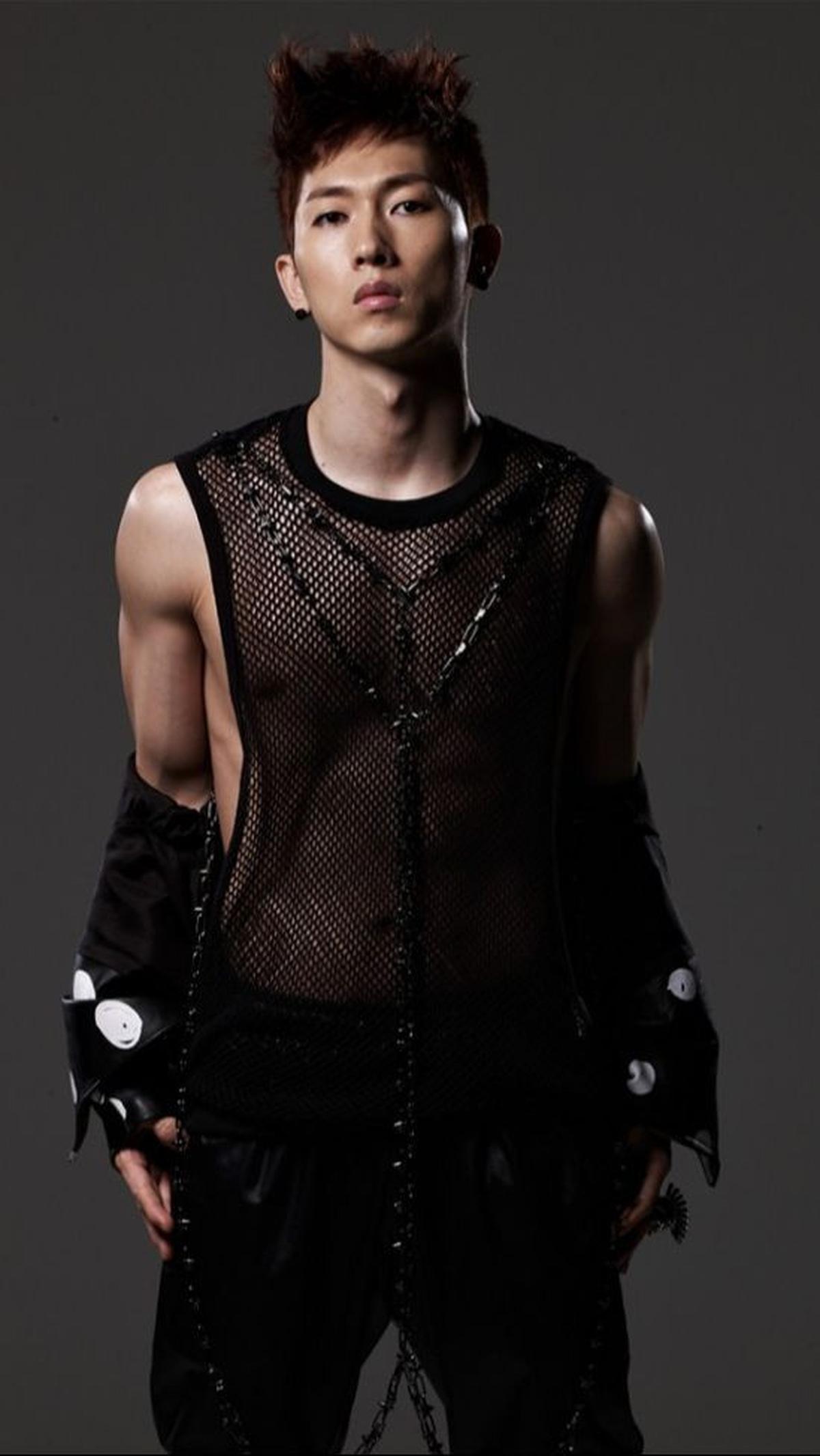 4.&nbsp;Jang Woo Hyuk (H.O.T)