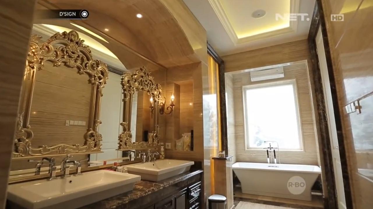 5 Potret Super Mewah Kamar Andre Taulany Bak Hotel Bintang 5, Walk In Closet Didominasi Barang Istri