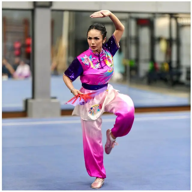 6 Potret Krisdayanti Latihan Intensif Wushu, Siap Wakili Indonesia di Tiongkok