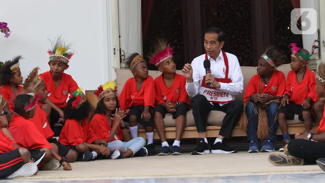 Penuhi Janji, Jokowi Undang Anak-Anak SD Papua ke Istana