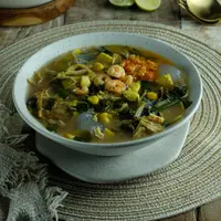 Resep kapurung udang palopo./Copyright shutterstock.com/g/Musfirahsergi99