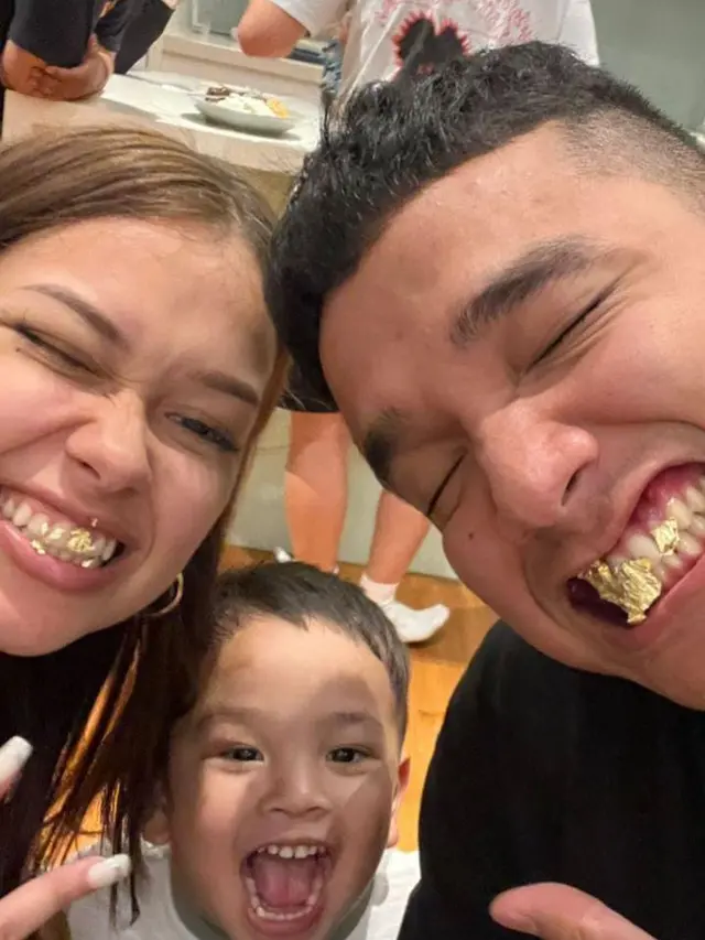 Momen Artis-Artis Rayakan Tahun Baru Bareng Pacar
